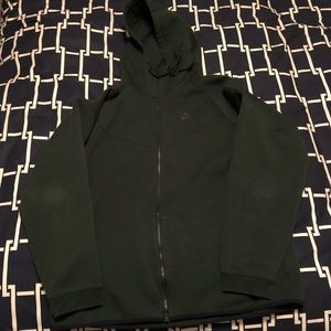 ***SOLD***Nike WindRunner Tech Icon Hoodie